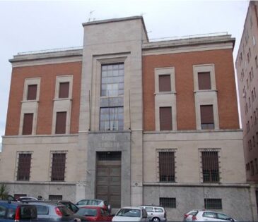 Enna (EN) – Piazza Garibaldi, 4