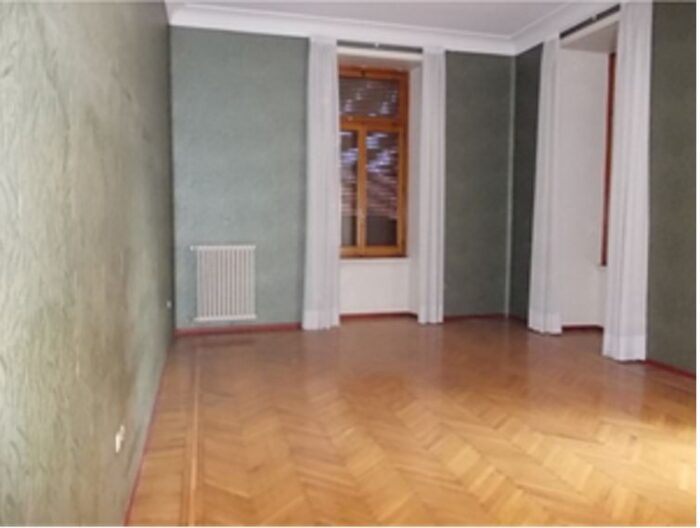 Enna (EN) – Piazza Garibaldi, 4