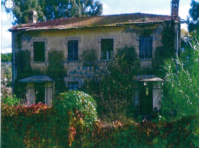 Terracina (LT) – Former Roadman’s House “Il Colle”