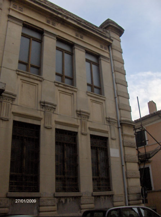 Osimo (AN) – Former Technical and Commercial Institute “Corridoni”
