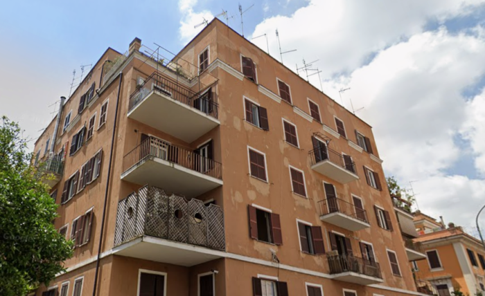 Roma (RM)- Unità Immobiliare Circonvallazione Appia 4° piano