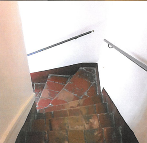 Todi (PG)- Porzione del “Palazzo Atti” (ex trattoria Italia)