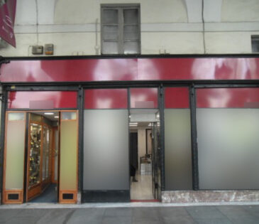 Torino – Locale commerciale sito in Via Po 18/C-D