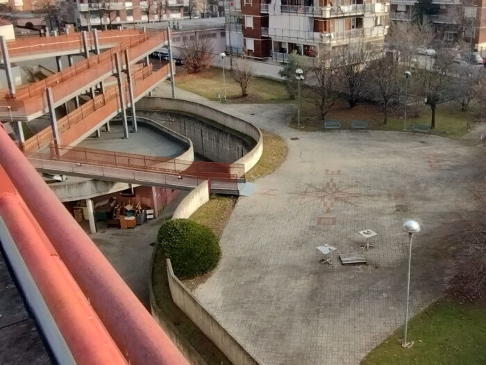 Torino – Compendio immobiliare sito in Via Plava n. 75