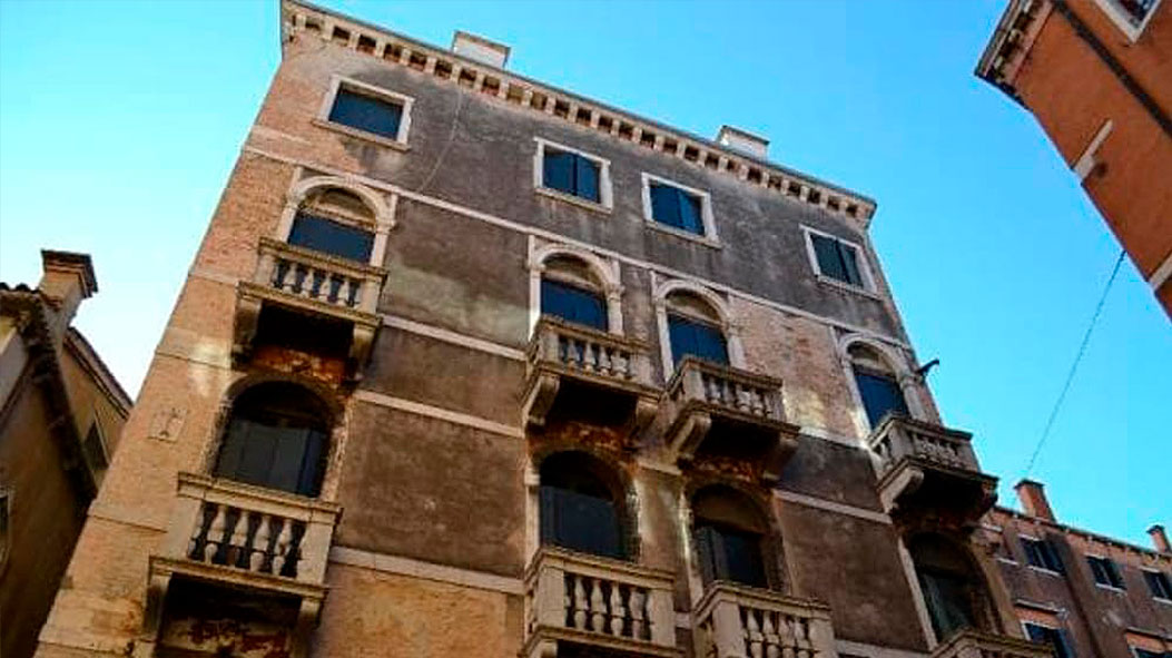Venice: Palazzetto Balbi, San Marco District