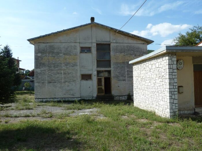 Albacina (AN) – Ex Caserma Corpo Forestale dello Stato Stazione di Albacina