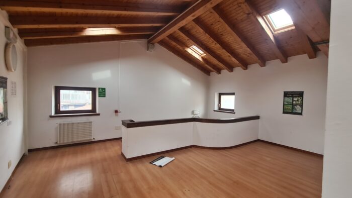 Udine (UD) – EX CASERMA “N. ROSATI” GIA’ TRIBUNALE DI UDINE
