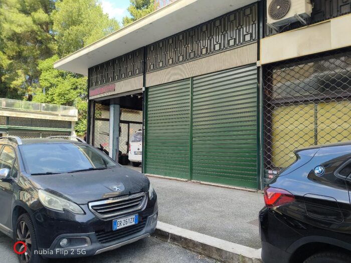 Roma (RM) – Locale Commerciale sito in via Primo Acciaresi n. 5