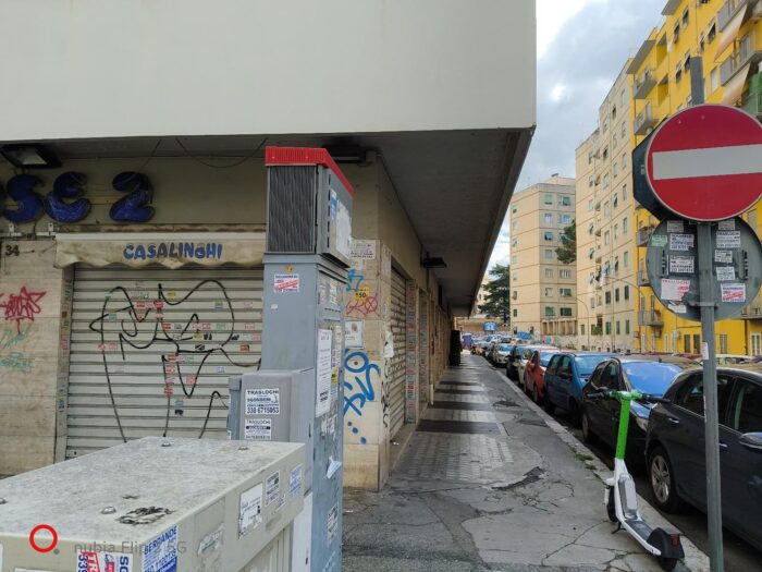 Roma (RM) – Locale commerciale sito in via Statilio Ottato nn. 32, 34, 36, 38 – via Licinio Stolone 48, 50