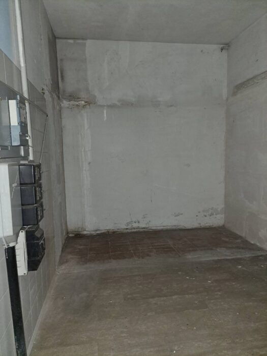 Roma (RM) – Locale commerciale sito in Viale dei Monfortani n. 43
